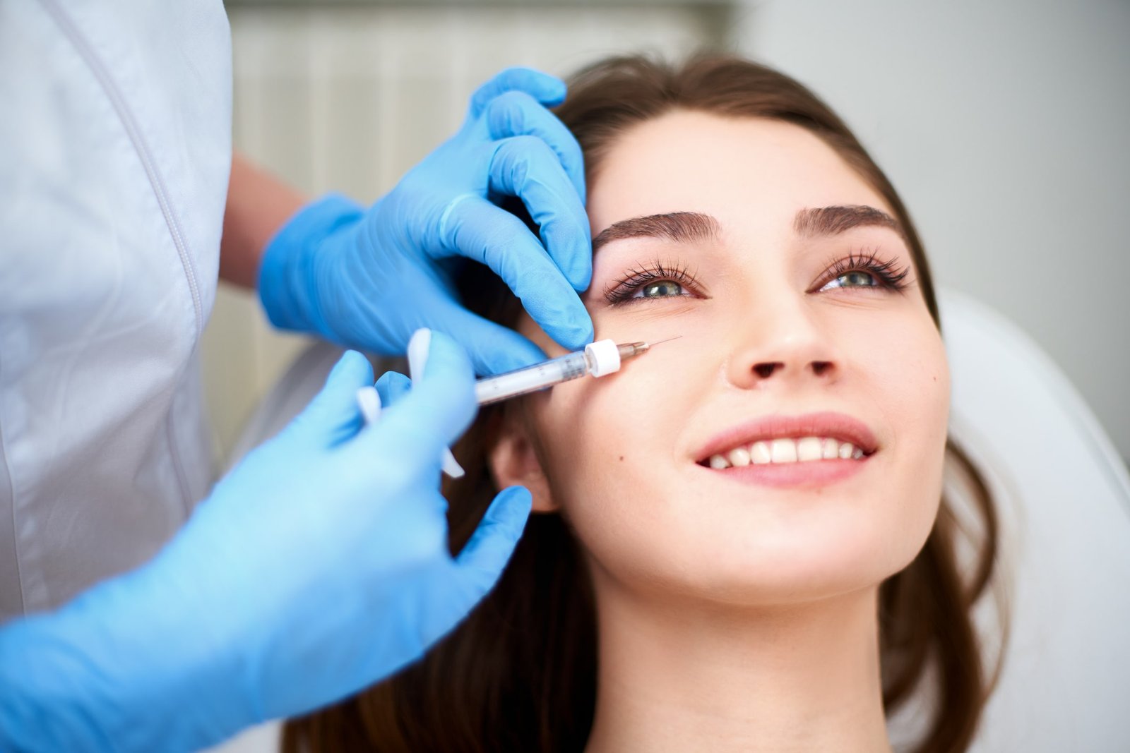 Addressing the Tear Trough: A Doctor’s Guide to Safe and Effective Under-Eye Filler